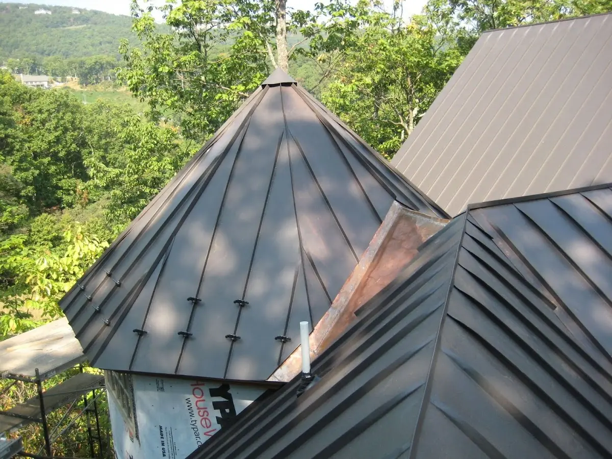 Professional Gutter Cleaning by Craftsman Roofing in Worcester